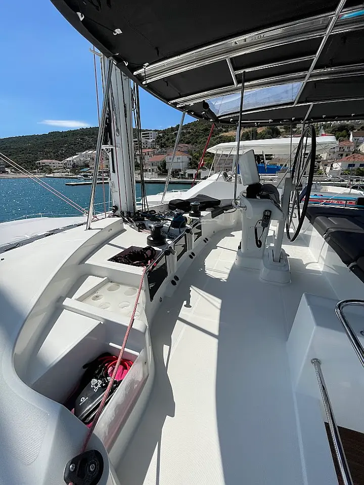 Lagoon 52F - 
