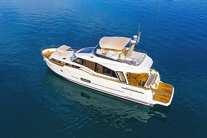 Greenline  48 Fly - 