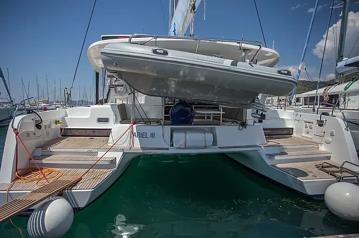 Lagoon 42 - 