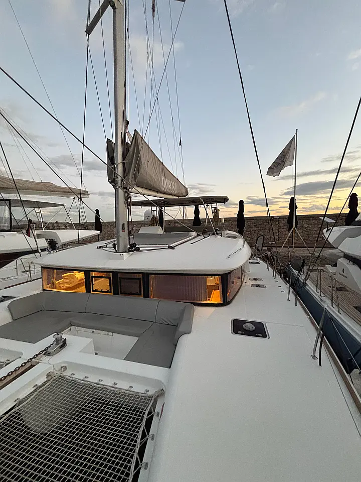 Lagoon 450  Flybridge - 