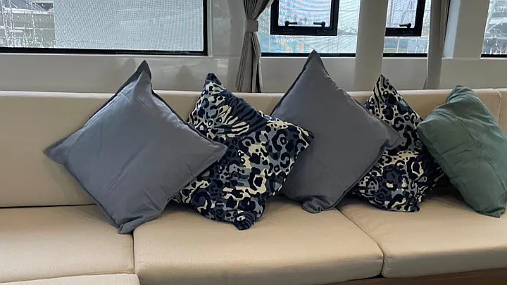 Lagoon 51 (LUXURY Equipped, SKIPPERED only) - 