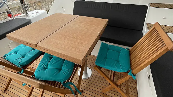 Lagoon 46 (LUXURY Equipped, SKIPPERED only) - 