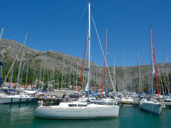 Sun Odyssey 33i