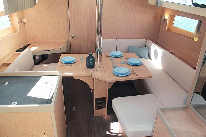 Oceanis 41.1 (2 Heads) - 