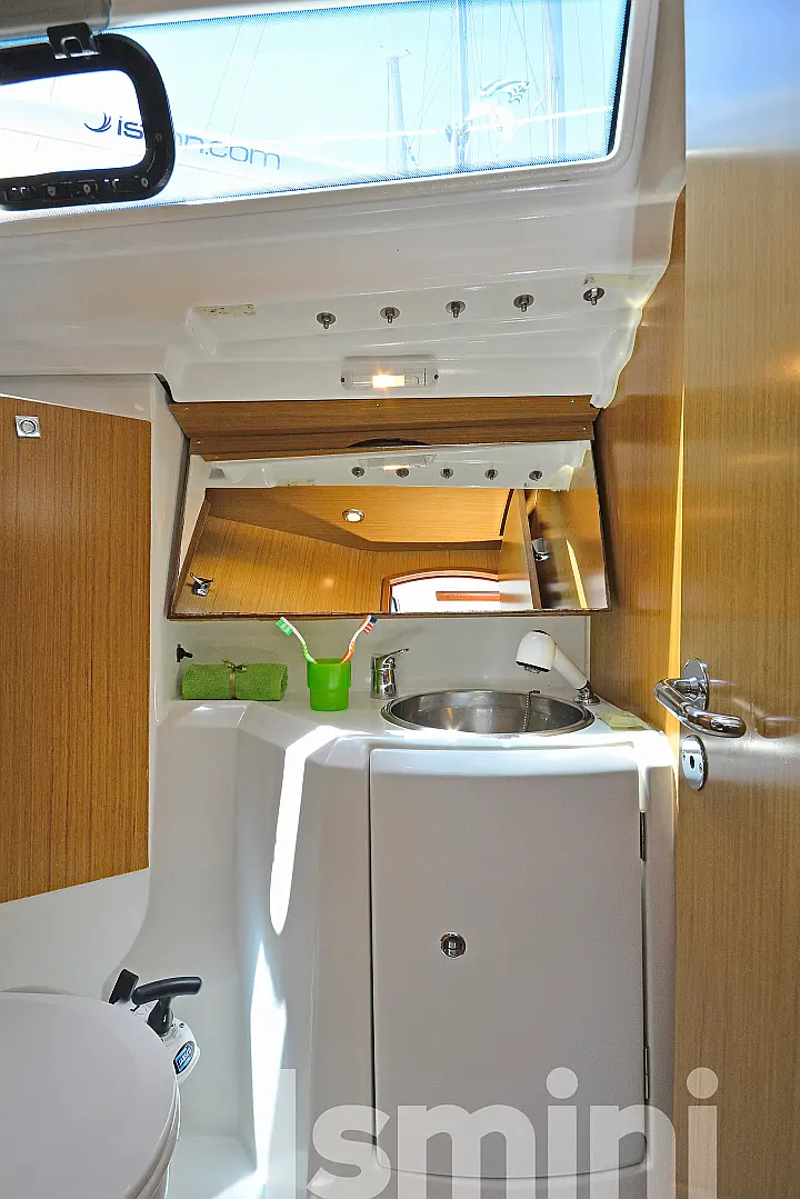 Sun Odyssey 36i - 