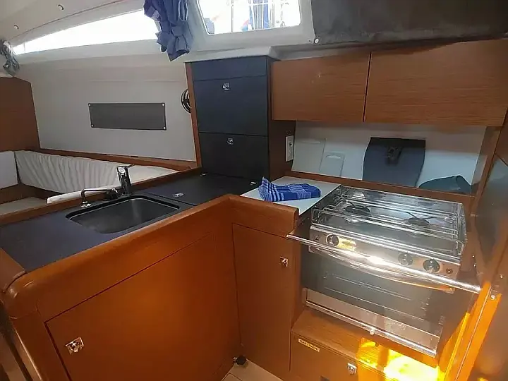 Sun Odyssey 349 - 
