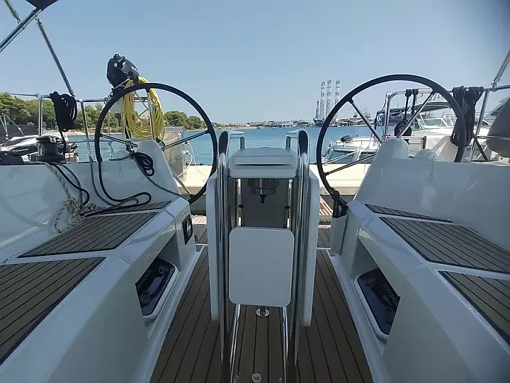Sun Odyssey 349 - 