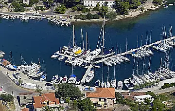 Vrboska