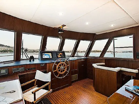 Gentleman's Motor Yacht (Stalca)